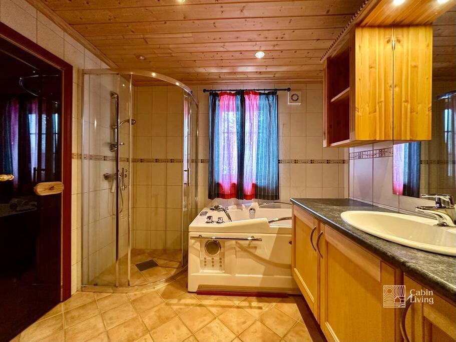 Large Cabin Sjusjoen Best View, Sauna, Ski Inout Eksteriør billede